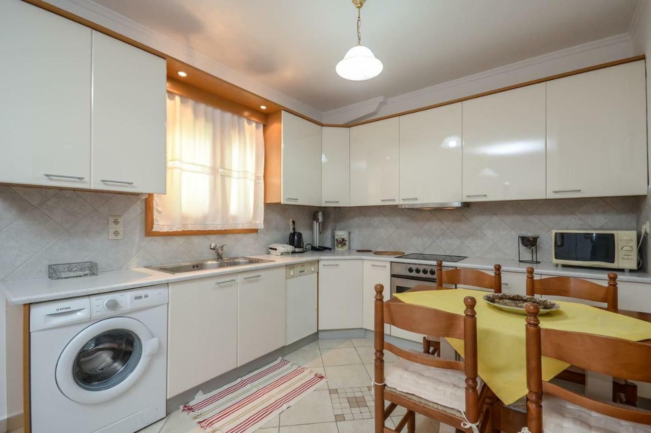 Independent Agapitos Apart , 2Bdrm, Private Patio Naxos City 외부 사진