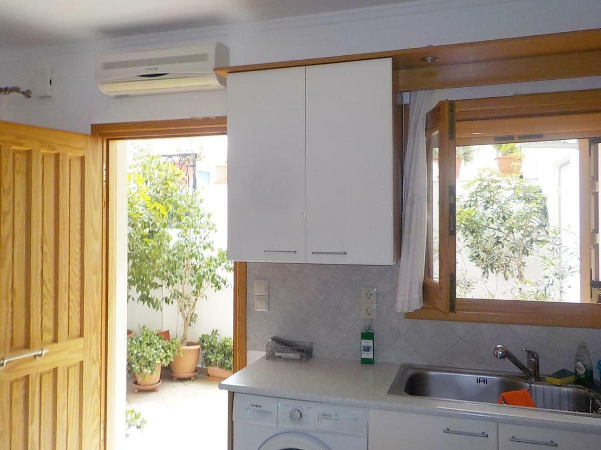 Independent Agapitos Apart , 2Bdrm, Private Patio Naxos City 외부 사진